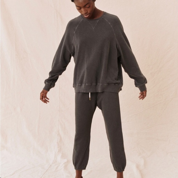 The Great Jog suit - Picture 2 of 2